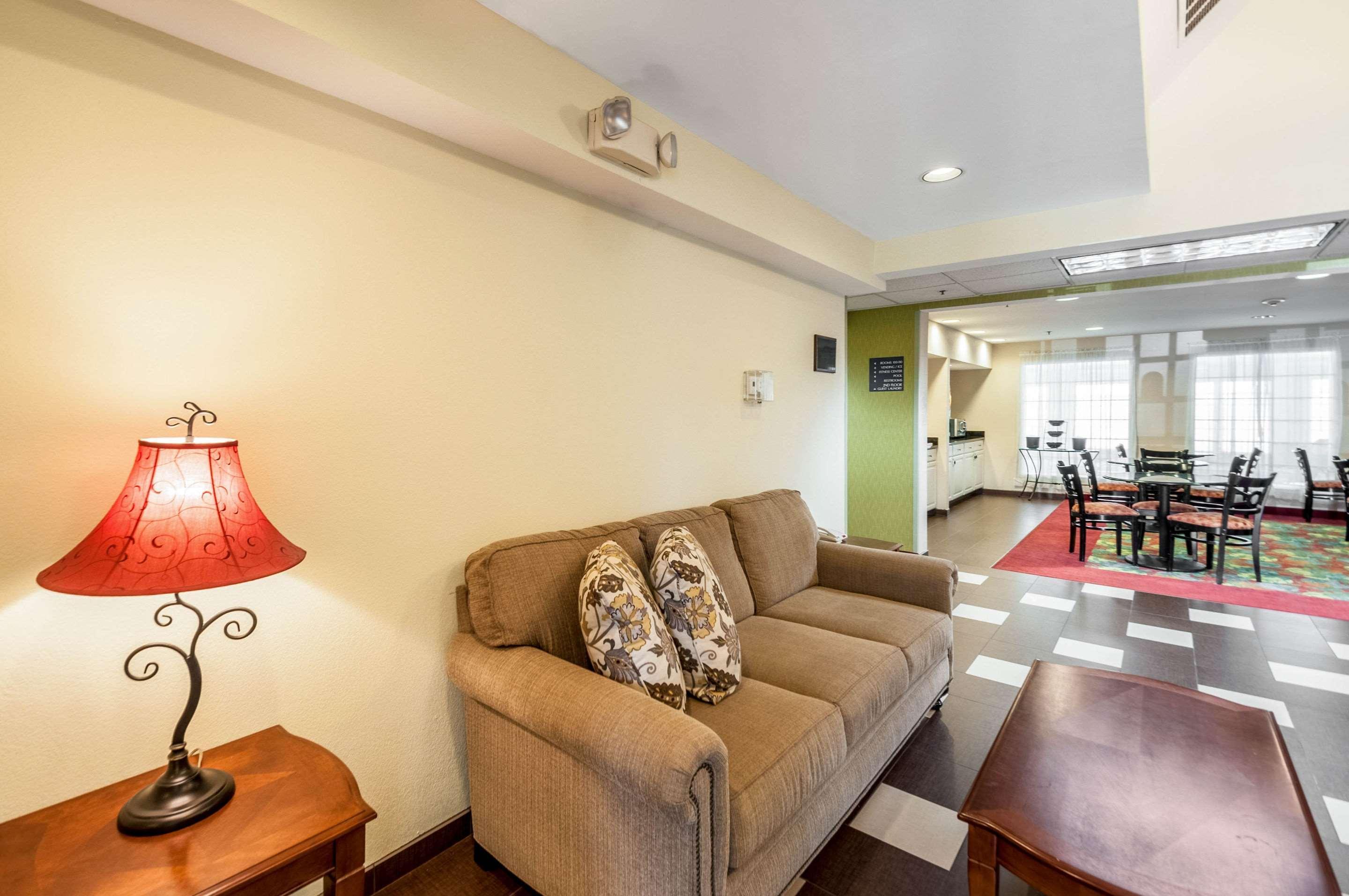 MainStay Suites Frederick Exterior foto