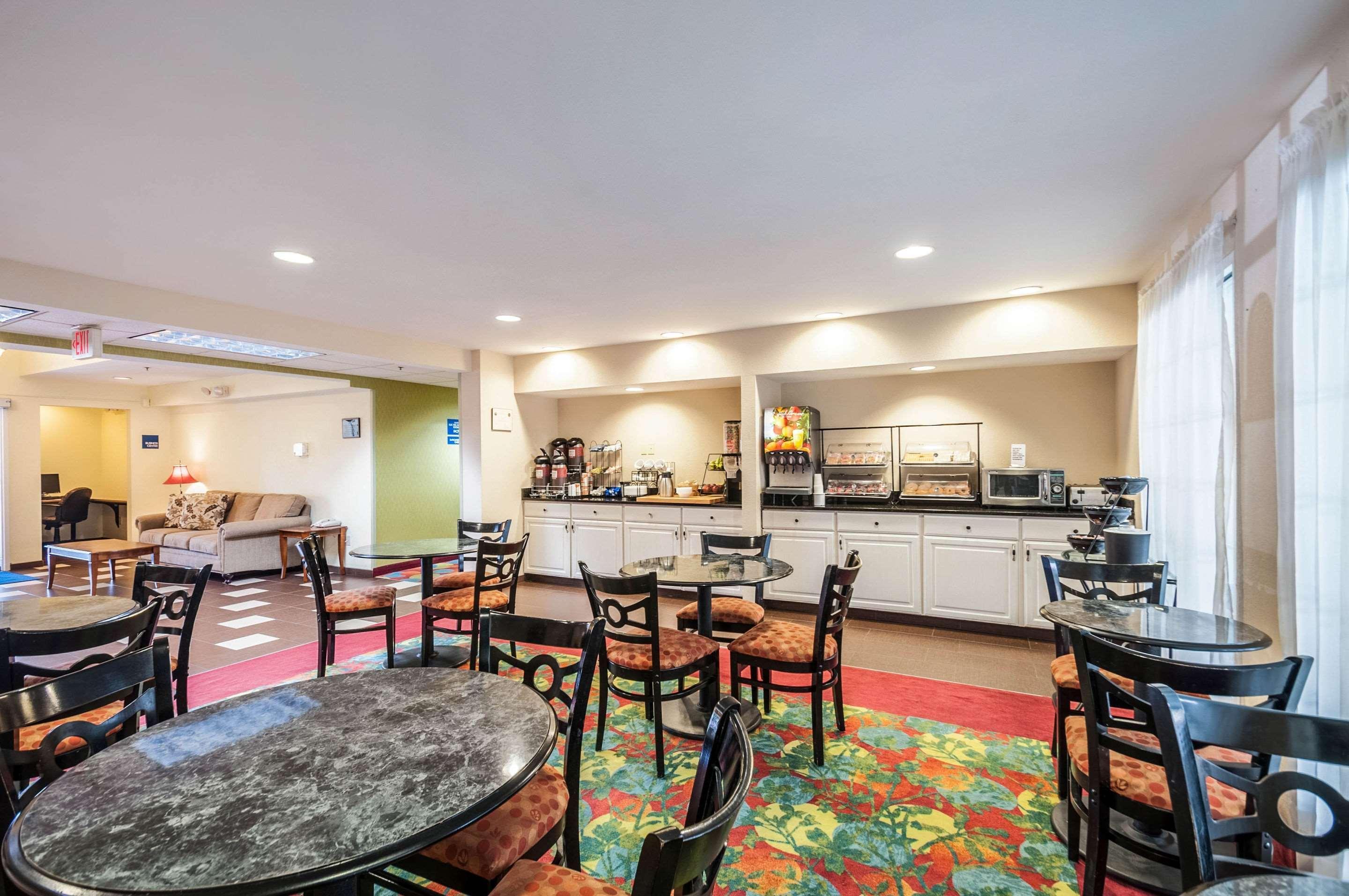 MainStay Suites Frederick Exterior foto